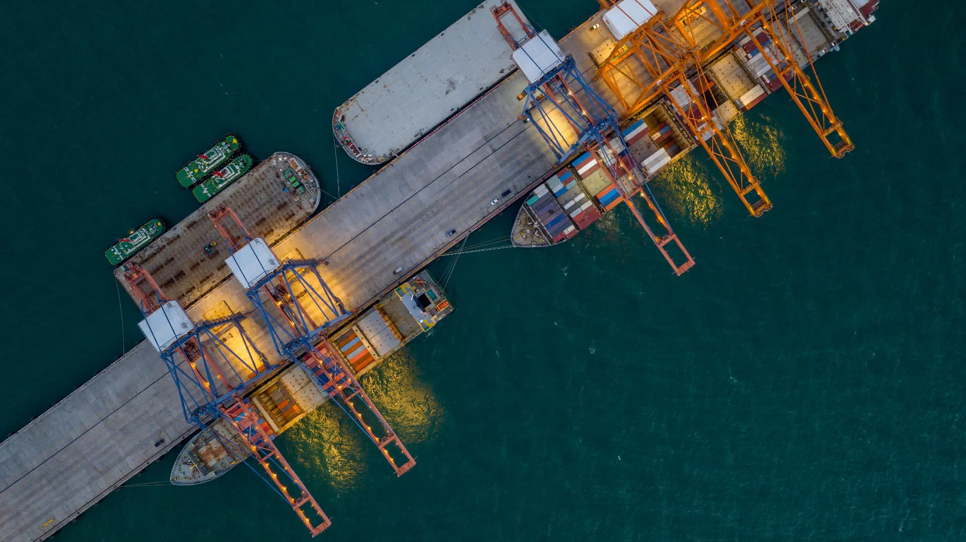 Ship-to-shore cranes working a container vessel