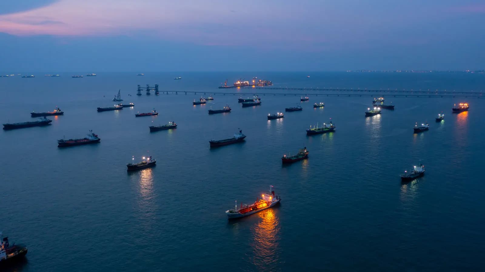 Laden crude tanker under way in open water