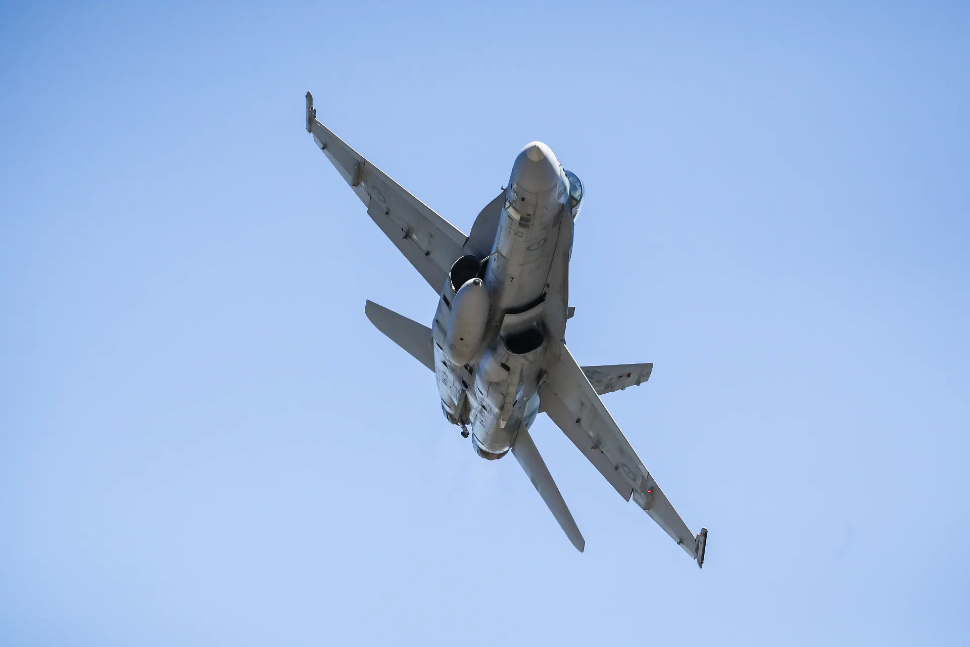 Hormuz security in tatters as US and Iran trade fresh strikes