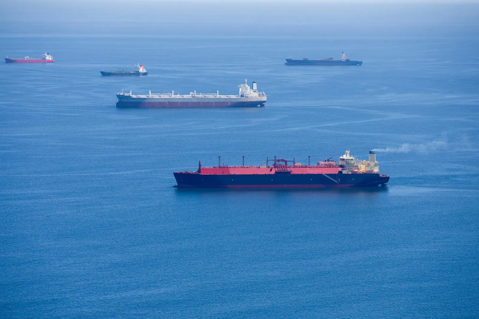 Gas carrier and other ships at sea