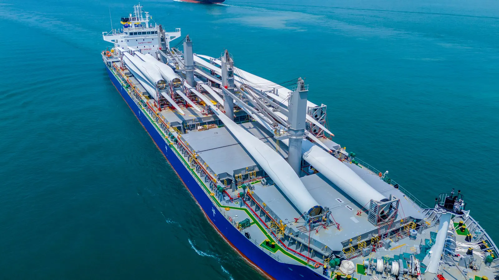 Heavy transport vessel carrying large wind turbine components