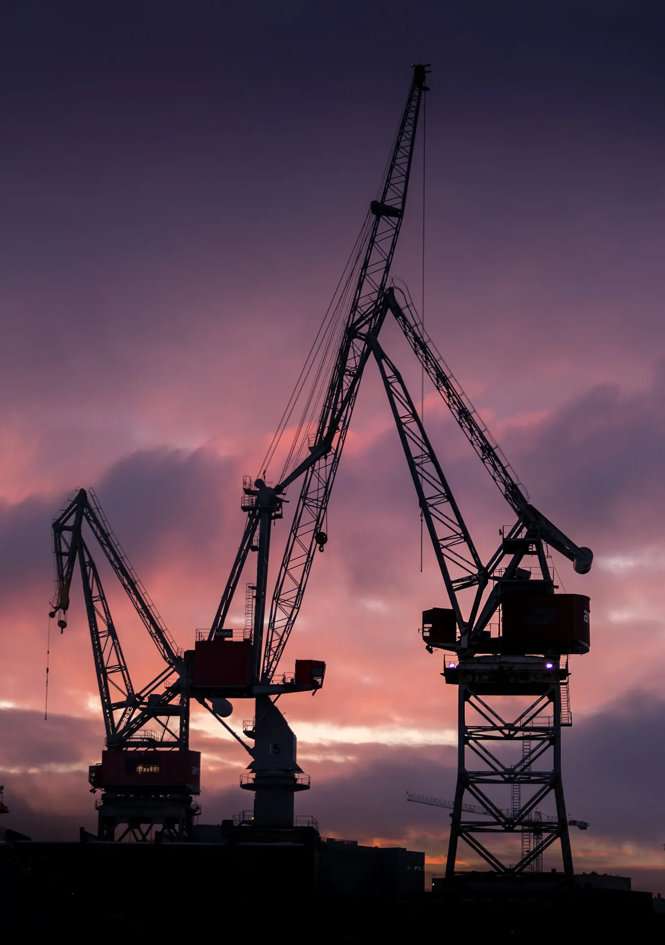 A busy Chinese shipyard with multiple hulls under construction